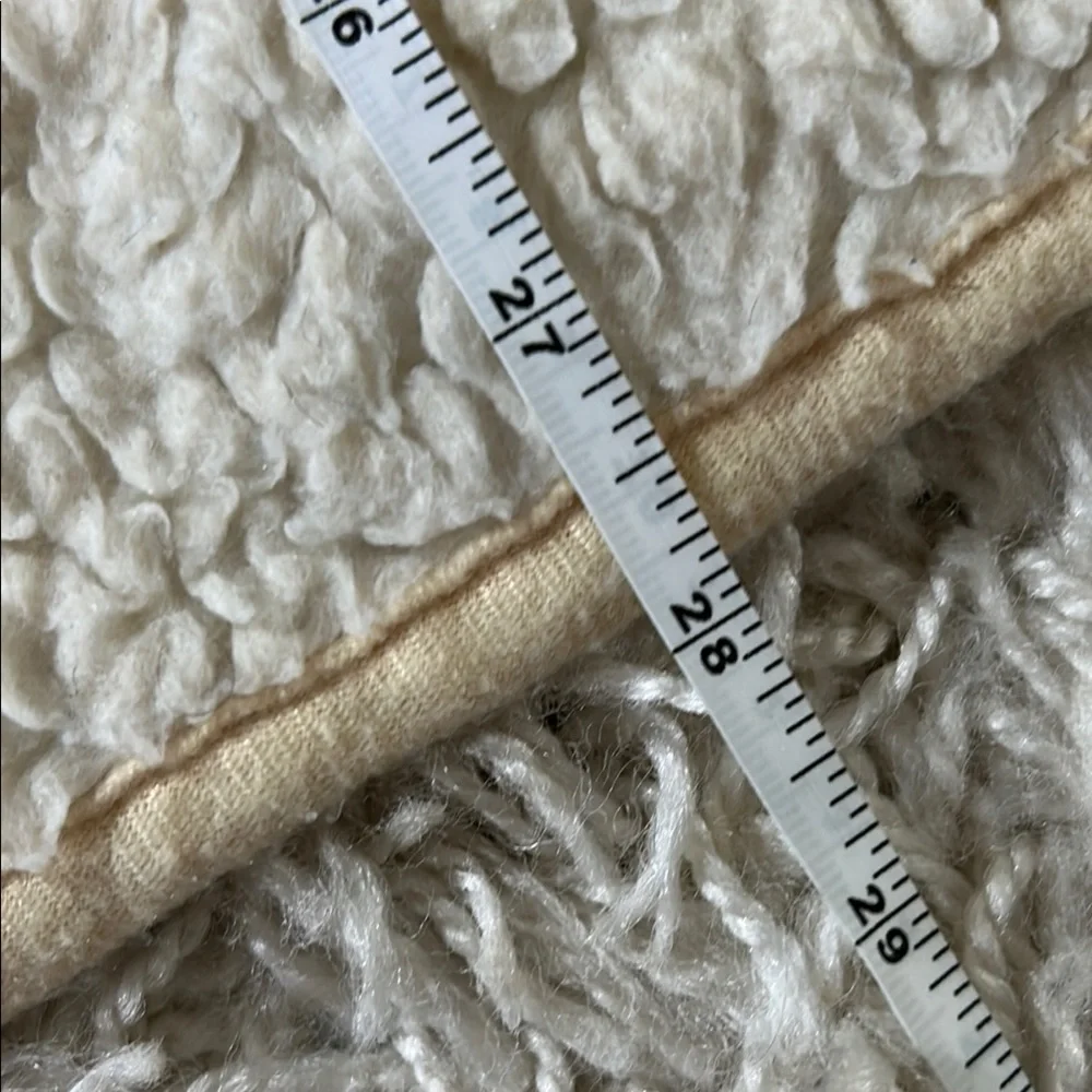 BOGO Cream Pet Mat with Paw Print